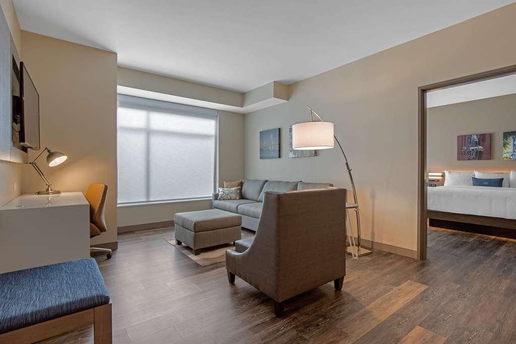 Cambria Hotel Austin Downtown Room photo