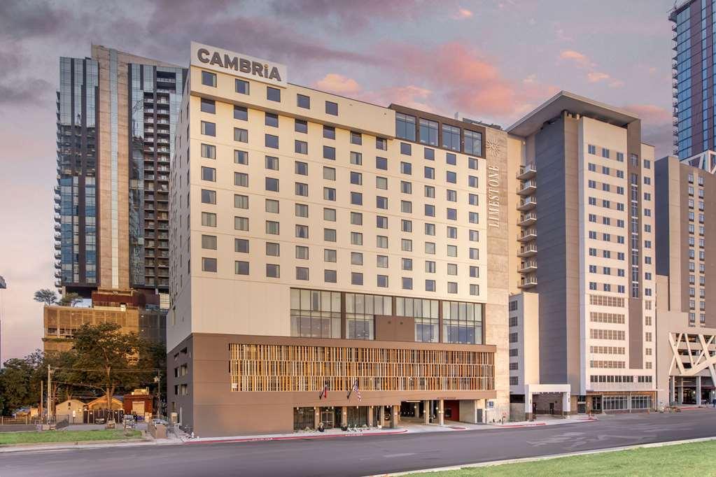 Cambria Hotel Austin Downtown Exterior photo