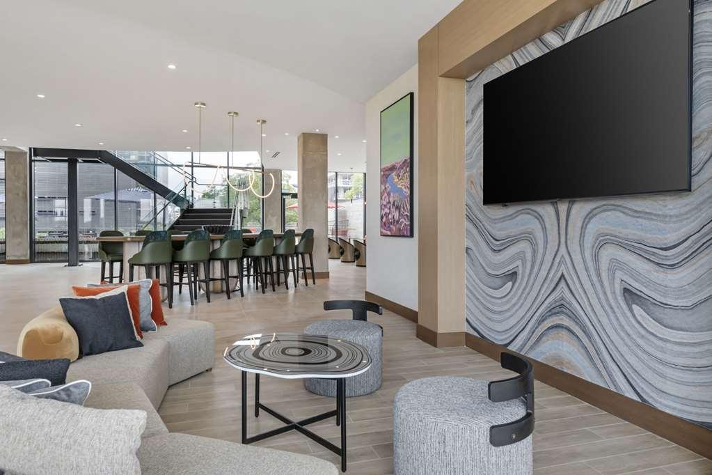 Cambria Hotel Austin Downtown Interior photo