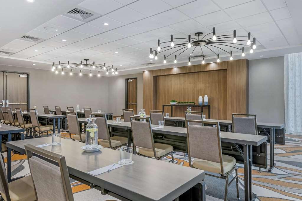 Cambria Hotel Austin Downtown Facilities photo