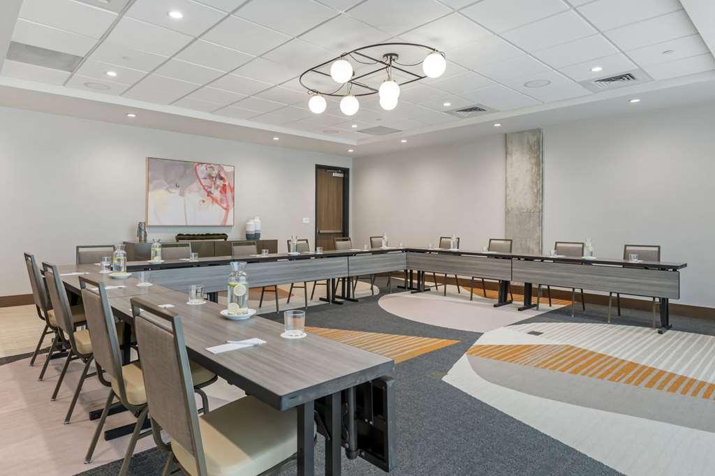 Cambria Hotel Austin Downtown Facilities photo
