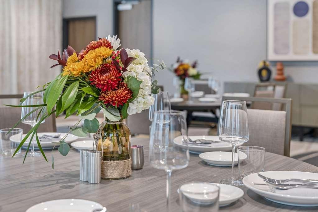 Cambria Hotel Austin Downtown Facilities photo